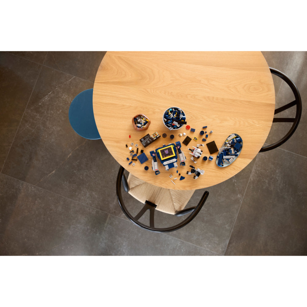 LEGO®Icons: Transformers: Soundwave (10358)_009