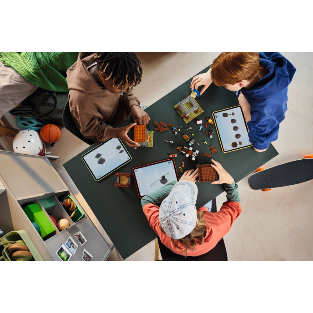 LEGO®Minecraft: El Puesto De Avanzada De Los Saqueadores Y El Devastador (21278)_009