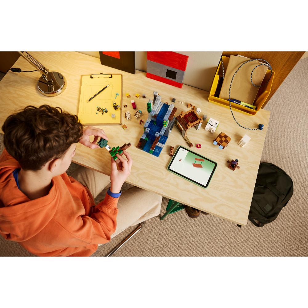 LEGO®Minecraft: Estación De Ghasts (21597)_010