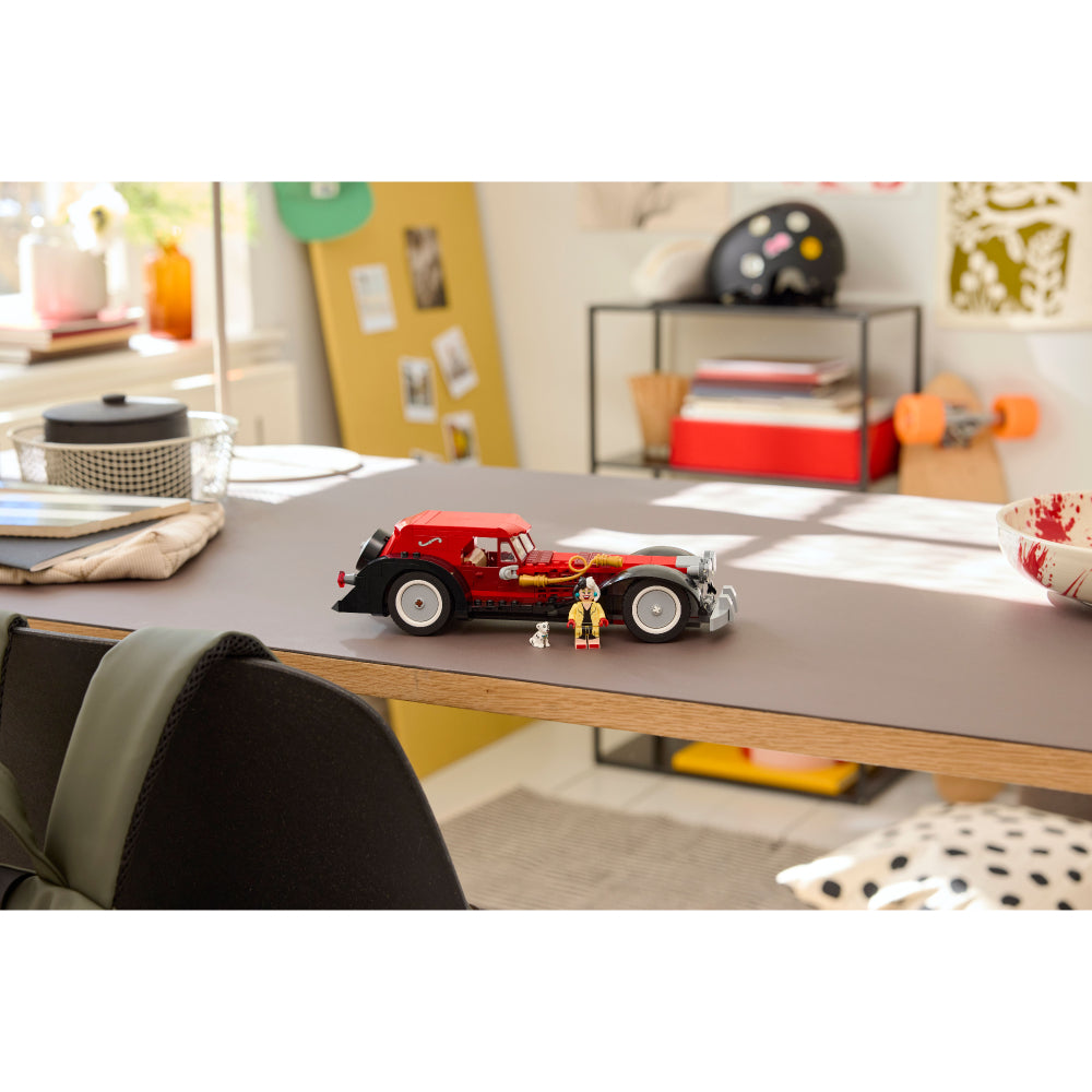 COCHE DE CRUELLA DE VIL