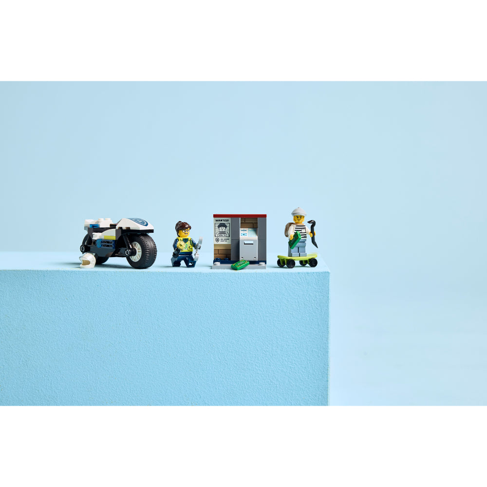 LEGO®City: Persecución En Moto De Policía (60455)_010