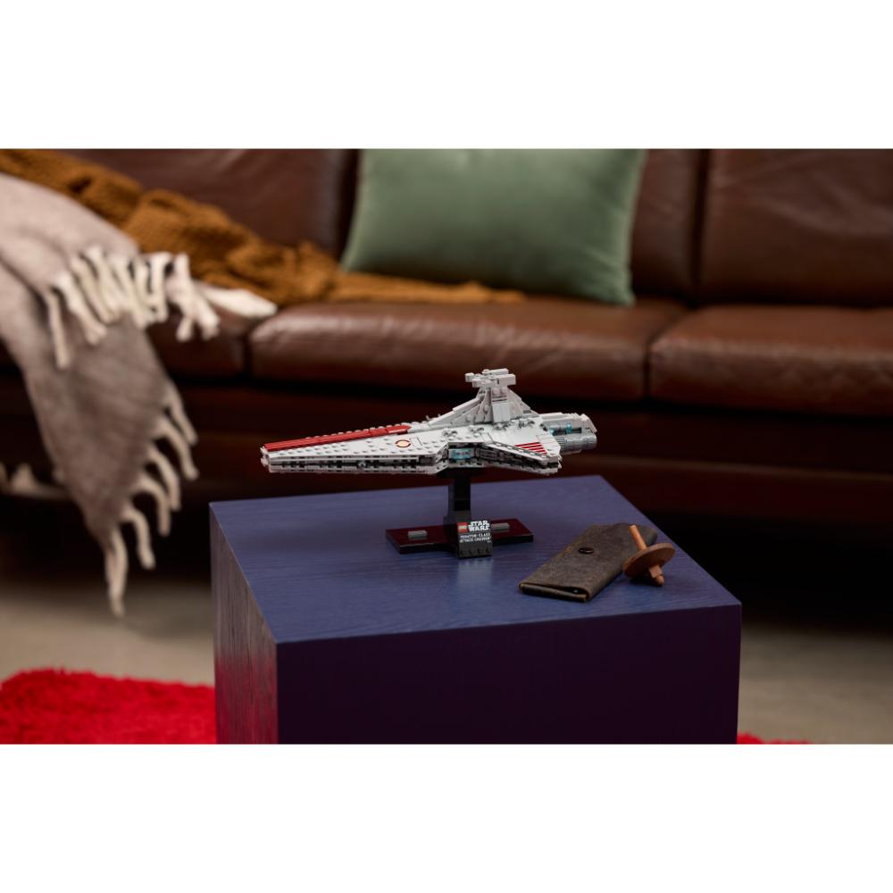 CRUCERO DE ATAQUE CLASE VENATOR