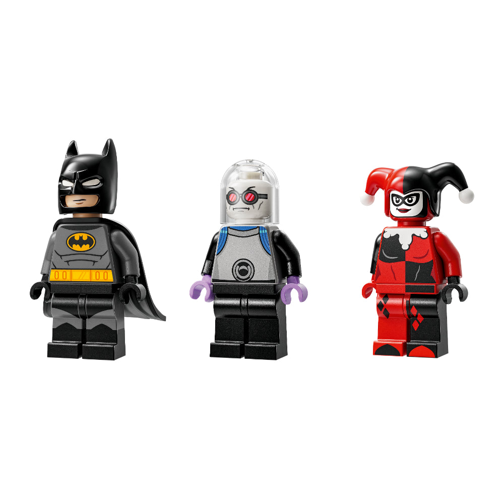 LEGO® Super Heroes: Batman™ Con Batmóvil Vs. Harley Quinn™ Y Mr. Freeze™ (76274)_004