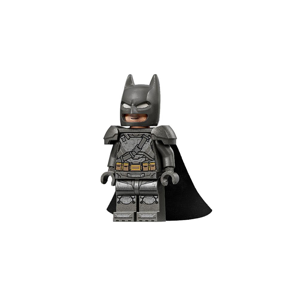LEGO®Super Heroes: Batmóvil De Batman V Superman™ (76331)_005