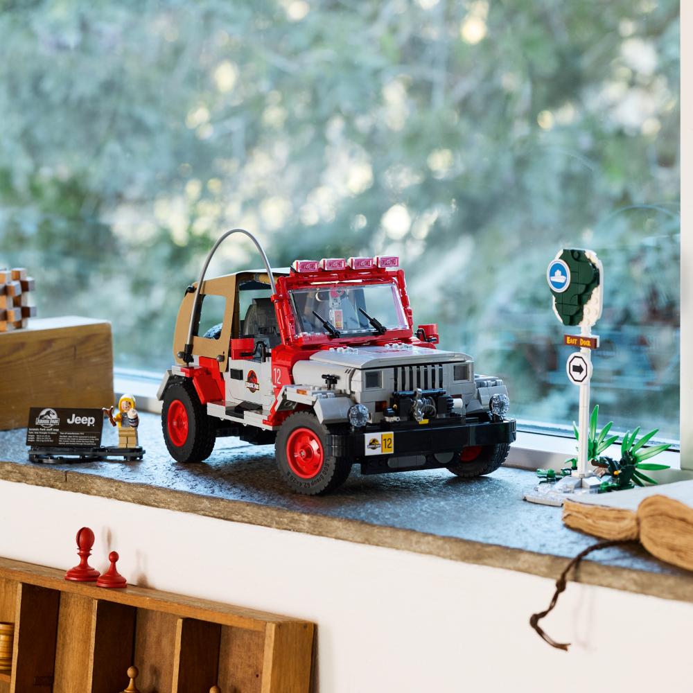 LEGO®Jurassic World: Jurassic Park Jeep® Wrangler (77984)_010