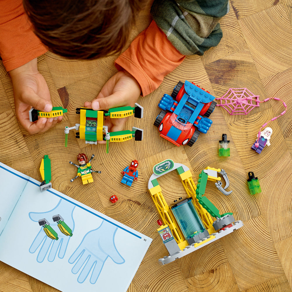 LEGO® Spider-Man en el laboratorio de Doc Ock (10783)