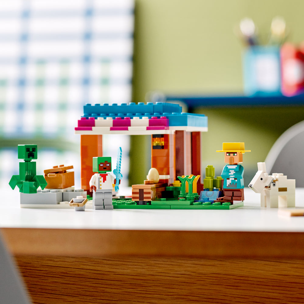 LEGO® Minecraft® La Pastelería (21184)
