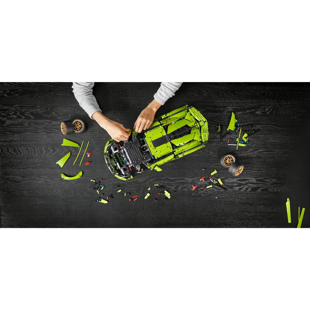 LEGO® Technic™ Lamborghini Sián FKP 37 (42115)