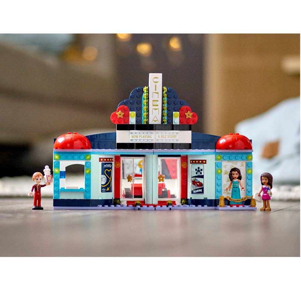 LEGO® Friends Cine De Heartlake City (41448)