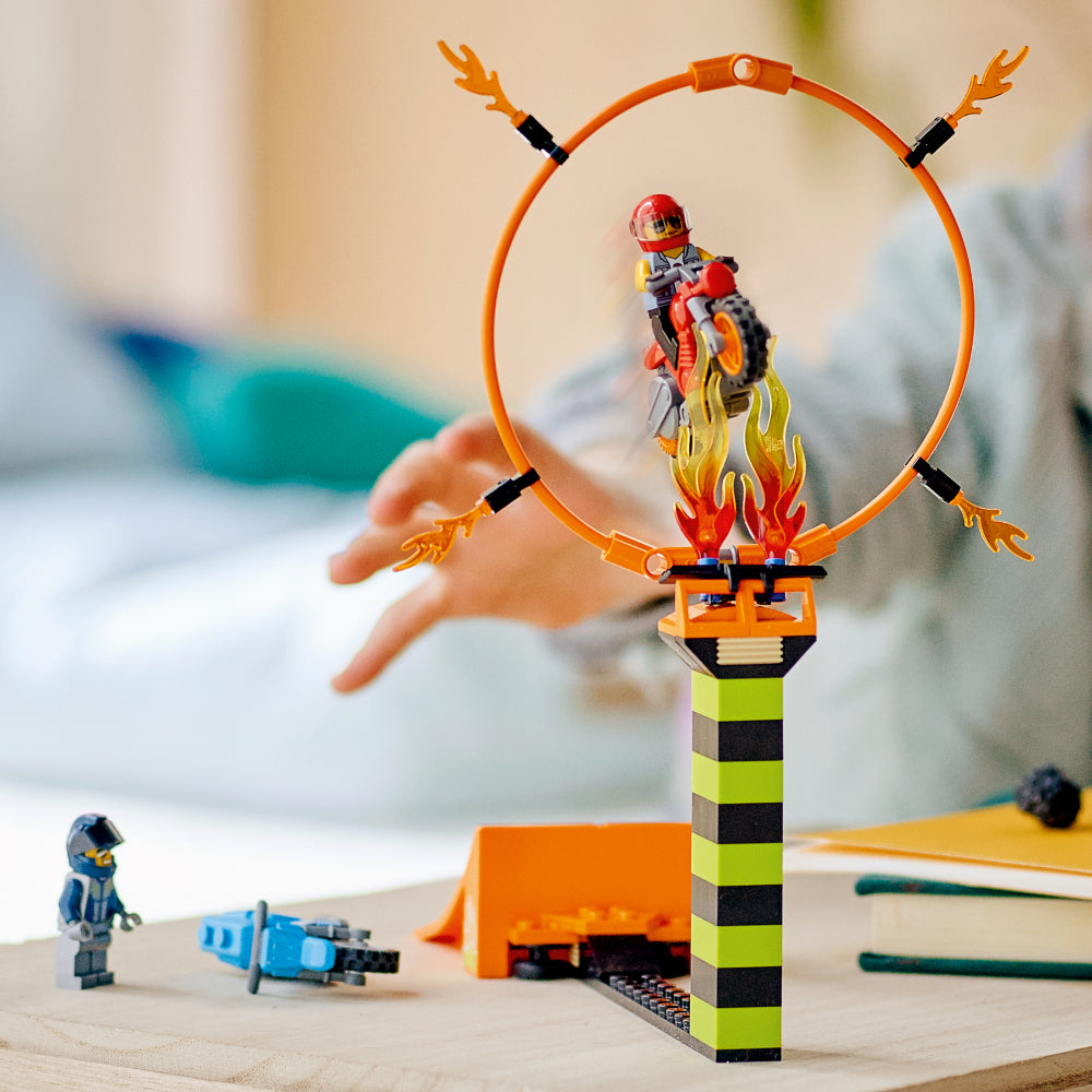 LEGO® City Torneo Acrobático (60299)