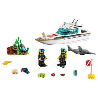 LEGO® City Yate de Buceo (60221)