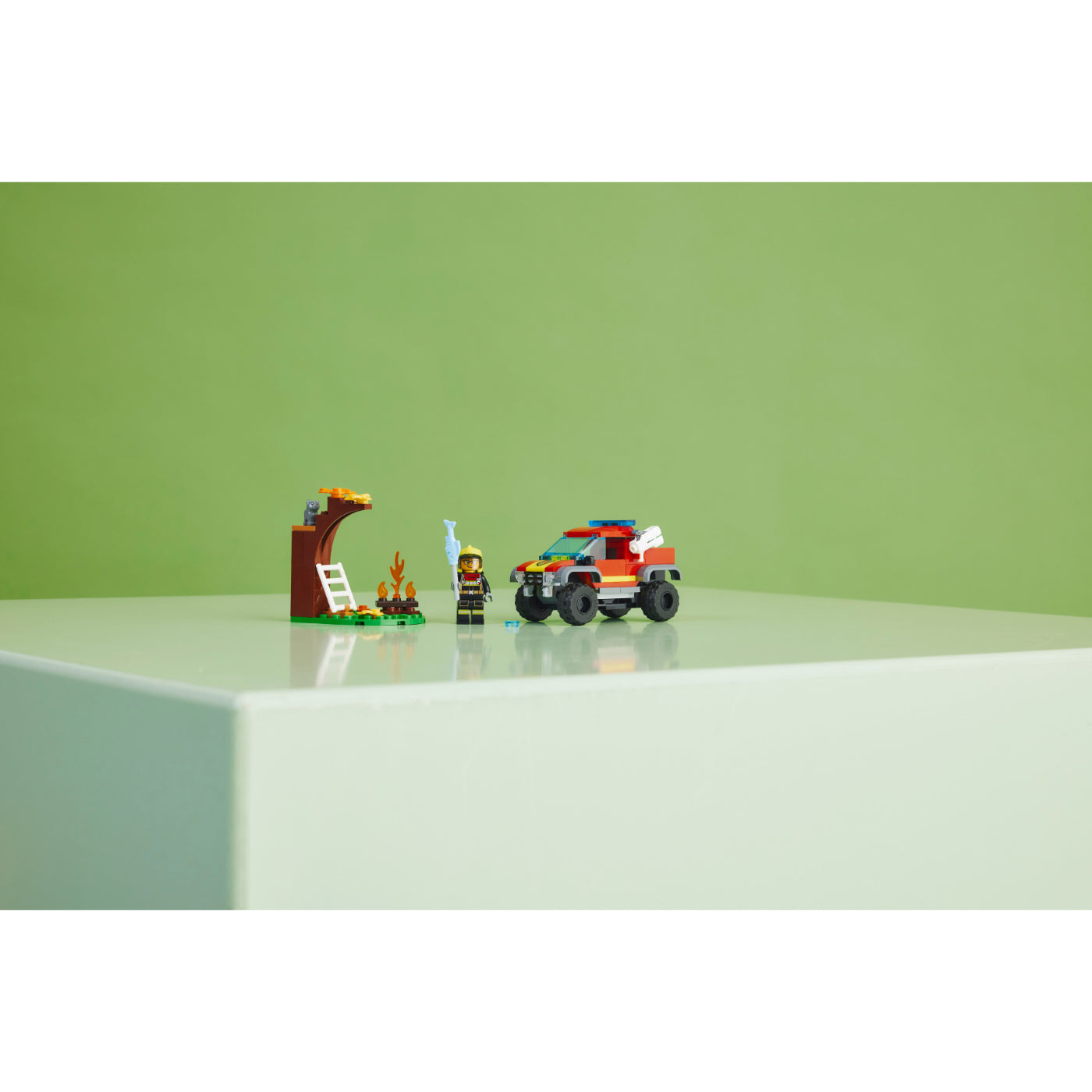 LEGO® City Camión De Rescate 4X4 De Bomberos (60393)