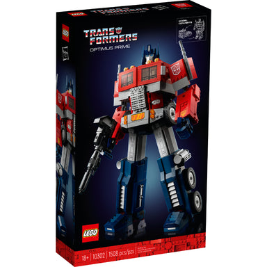 Construye tu héroe favorito con el set LEGO® Optimus Prime (10302) 2 en 1. Transforma este icónico Autobot de robot a camión, explora sus 19 puntos de articulación y descubre la Matriz de Liderazgo en su pecho. Incluye accesorios auténticos como el bláster de iones, hacha Energon y jetpack, además de una placa de exhibición para mostrar tu pasión por Transformers. Un proyecto inmersivo y coleccionable diseñado especialmente para adultos.