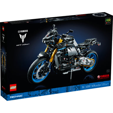 Set LEGO® Technic Yamaha MT-10 SP 42159 con motor de 4 cilindros, transmisión de 3 velocidades, suspensión realista y base expositora, ideal para fanáticos de las motos y la ingeniería.